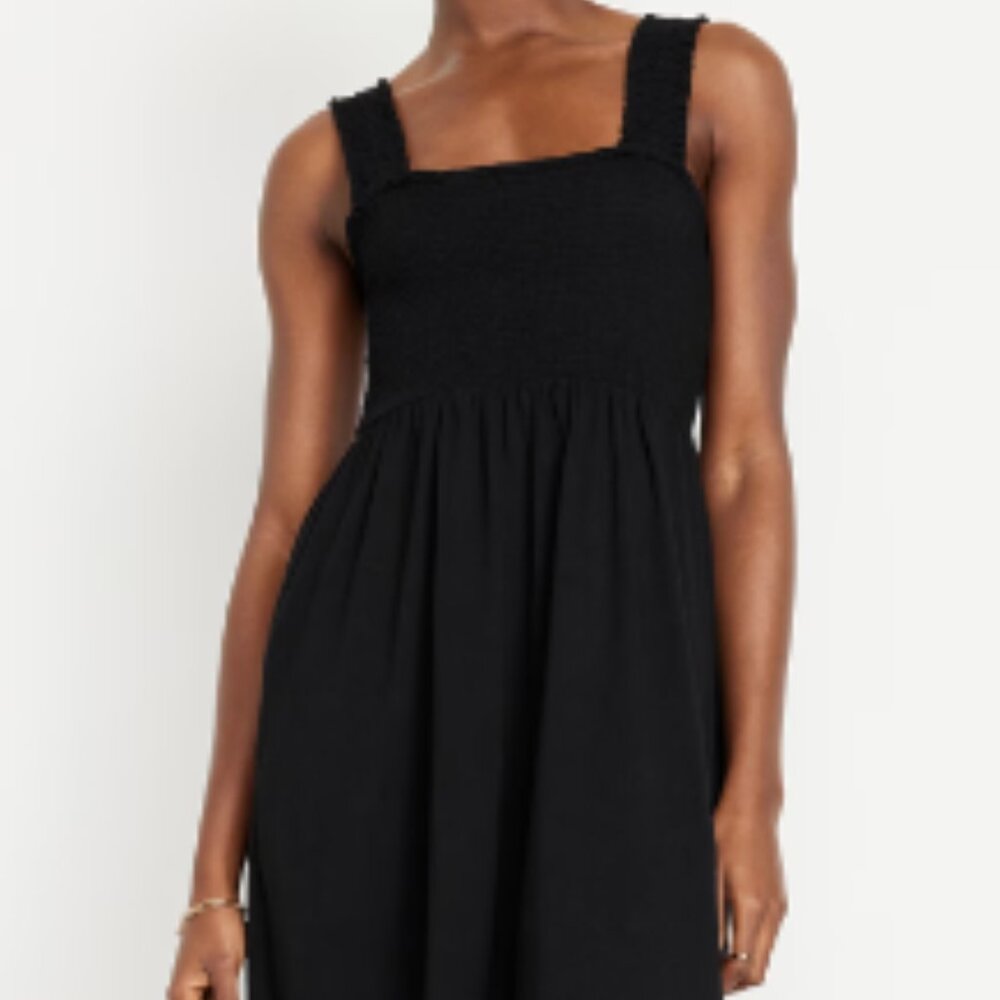 Old Navy smocked midi dress, black